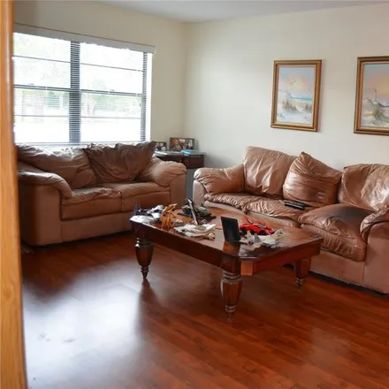 Image 4 - 8001 30th Avenue North, Saint Petersburg, FL 33710, USA - Condo for sale