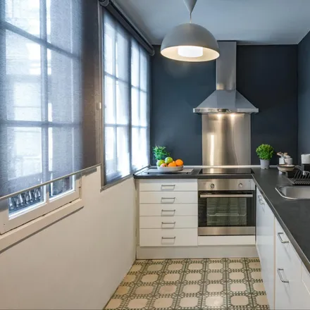 Rent this 5 bed apartment on Carrer del Vidre in 4, 08002 Barcelona