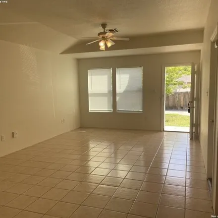 Image 5 - 4443 Naco Perrin Boulevard, San Antonio, TX 78233, USA - Apartment for rent