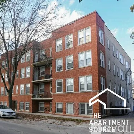 Rent this 1 bed apartment on 2520 W Leland Ave