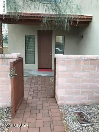 Rent this 3 bed house on 4100 North Stone Cliff Drive in Tucson, AZ 85705