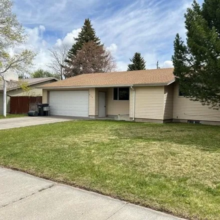 Buy this 5 bed house on 628 Norvin Avenue in Idaho Falls, ID 83401
