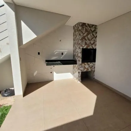 Buy this 3 bed house on Avenida Pintassilgo in Florais do Paraná, Cascavel - PR