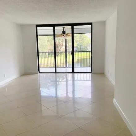 Image 5 - Northwest 42nd Avenue, Coconut Creek, FL 33066, USA - Apartment for rent