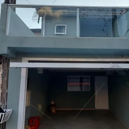 Rent this 3 bed house on Rua Jorge Veiga in Vila Camilópolis, Santo André - SP