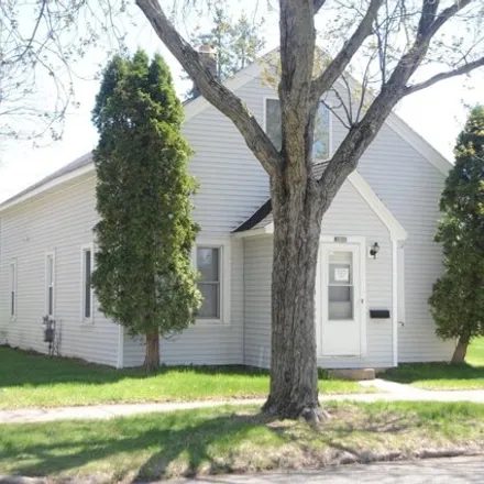 Buy this 4 bed house on 178 Spruce Street in Wausau, WI 54401