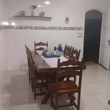 Rent this 2 bed house on Rua Professor Jurandir da Silva Mello in Saquarema - RJ, 28990-970