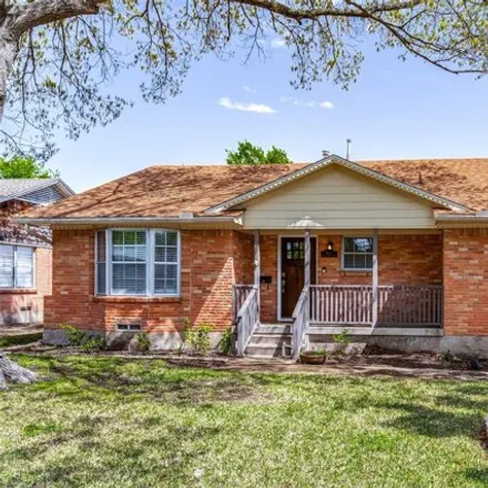 Rent this 3 bed house on 9610 Livenshire Drive in Dallas, TX 75238