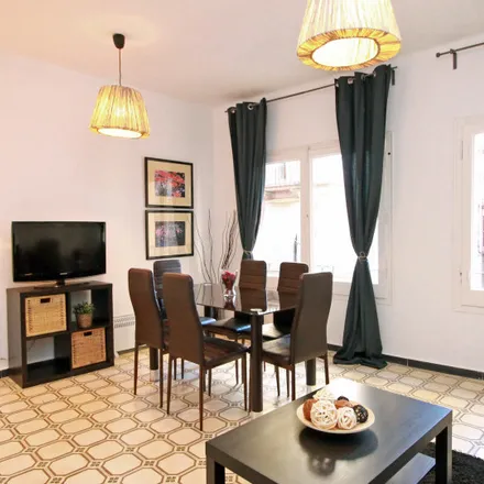 Rent this 2 bed apartment on Dia in Carrer del Roser, 18