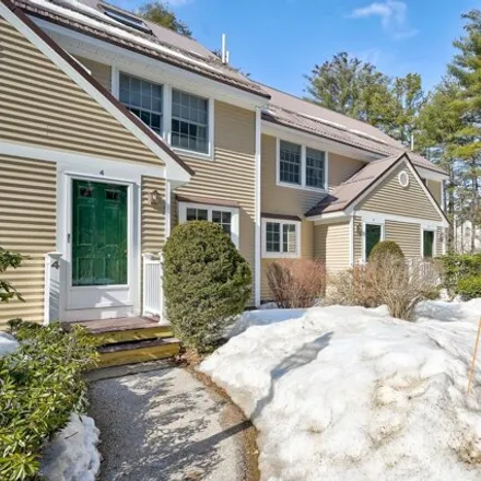 Buy this 3 bed condo on 33 Cedar Drive in Conway, NH 03860