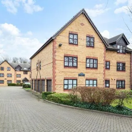 Buy this 1 bed apartment on Knoll Road in Sidcup Hill, London