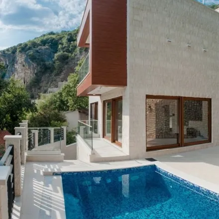 Image 1 - Slovenska plaža, Korzo, 83510 Budva, Montenegro - House for sale