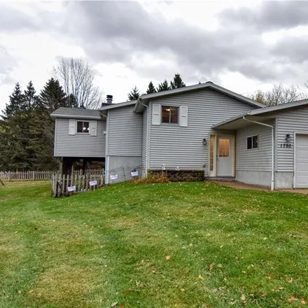 Buy this 4 bed house on 12th Avenue in Cumberland, Barron County