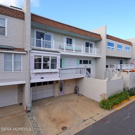 Image 2 - 15 Village Rd, Sea Bright, New Jersey, 07760 - Townhouse for sale
