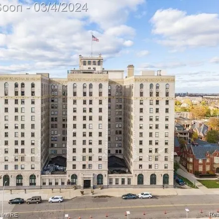 Rent this 2 bed apartment on Park Shelton Condos in 15 East Kirby Street, Detroit