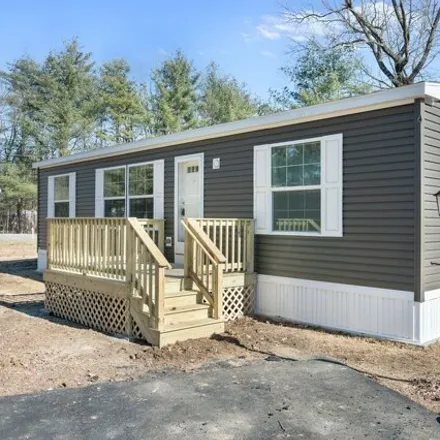 Buy this studio apartment on Ferncroft Drive in Hinsdale, NH 03451
