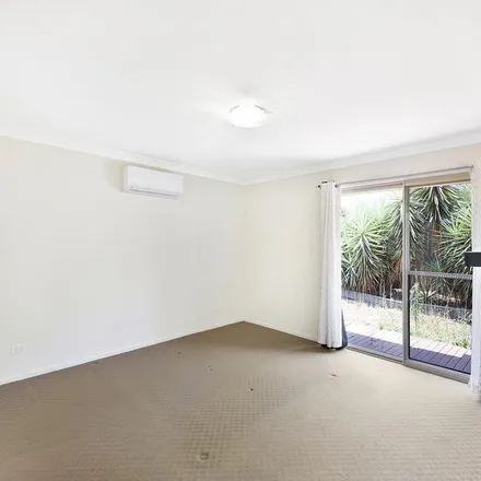 Rent this 4 bed apartment on Sunset Drive in Glenvale QLD 4350, Australia