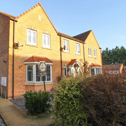 Buy this 3 bed house on Mallard Chase in Hatfield Woodhouse, DN7 6ED