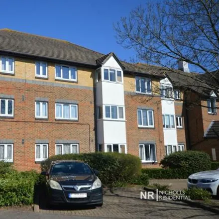 Buy this 1 bed apartment on Cotswold Way in London, United Kingdom