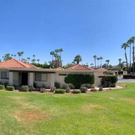 Rent this 3 bed condo on 698 North Palomar Circle in Palm Springs, CA 92262