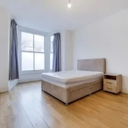 Image 5 - 474 Hornsey Road, London, N19 4DZ, United Kingdom - Apartment for rent