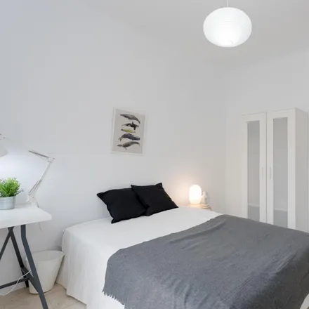 Rent this 5 bed room on Casa de Rusia en Barcelona in Carrer de Josep Anselm Clavé, 08001 Barcelona
