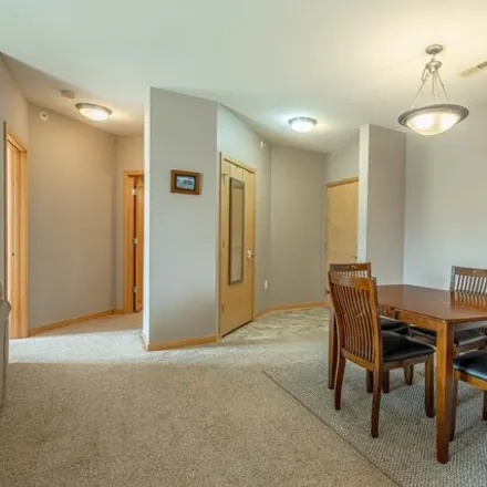 Image 4 - Military Ridge State Trail, Verona, WI 53593, USA - Condo for sale