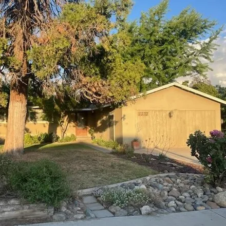 Buy this 3 bed house on 1386 North Beverly Street in Porterville, CA 93257