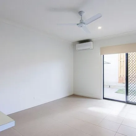 Rent this 3 bed apartment on Coughlin Street in Silkstone QLD 4304, Australia
