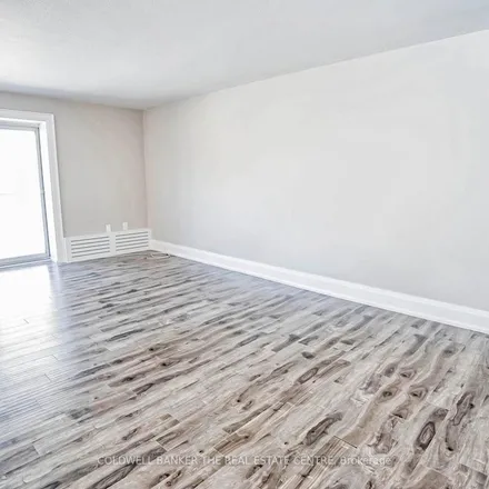 Rent this 1 bed apartment on 8 Kingsbridge Court in Toronto, ON M2R 1N2