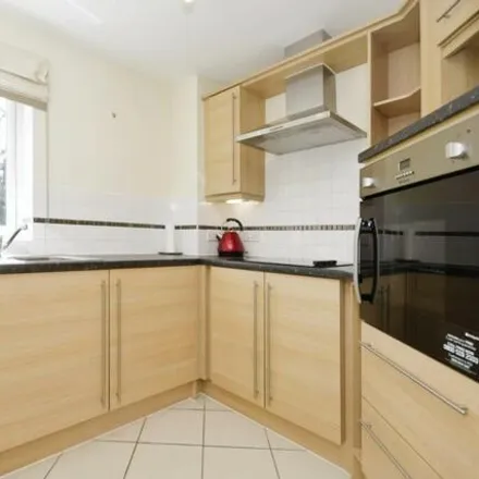 Image 2 - Windsor House, Holts View, Sheffield, S7 2AE, United Kingdom - House for sale