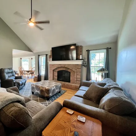 Image 7 - 1129 Daniel Lane, Sandwich, IL 60548, USA - House for sale