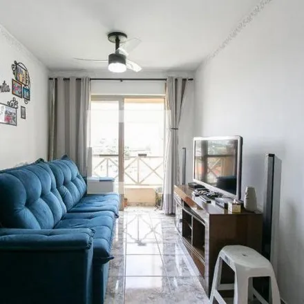 Buy this 3 bed apartment on Avenida Celso Garcia 5881 in Parque São Jorge, São Paulo - SP