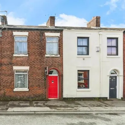 Buy this 3 bed townhouse on 20 East Street in Leyland, PR25 4QD