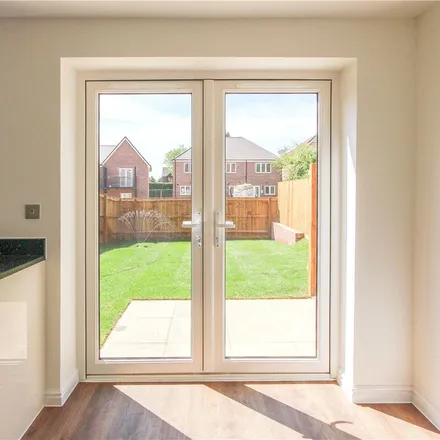 Rent this 3 bed apartment on Bronte Close in St Albans, AL4 0FX