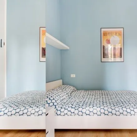 Rent this 5 bed room on Via Moisè Loria in 33, 20144 Milan MI