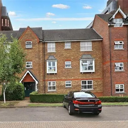 Buy this 2 bed apartment on Grosvenor Place in Horsell, GU21 5DJ