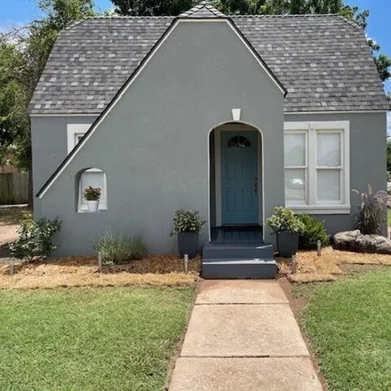Rent this 2 bed house on 314 East Hughbert Street in Norman, OK 73069