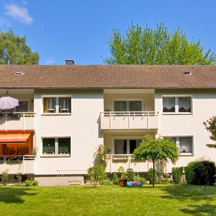 Rent this 3 bed apartment on Krachtstraße 35 in 45889 Gelsenkirchen, Germany