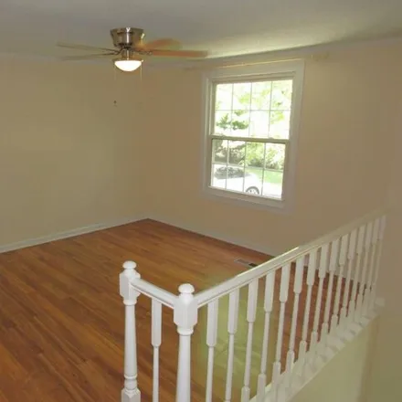 Image 4 - 8000 Brewington Ct, Raleigh, North Carolina, 27615 - House for sale
