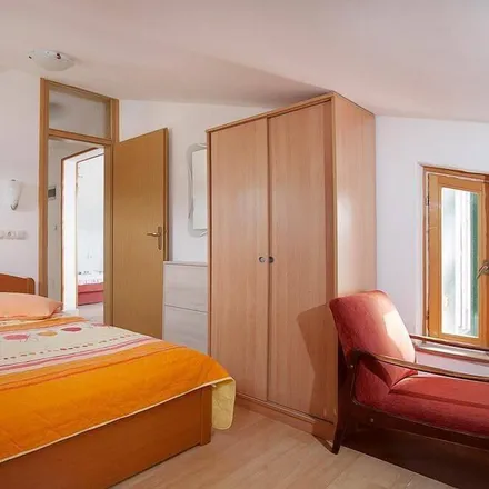 Image 4 - 52221 Grad Labin, Croatia - Apartment for rent