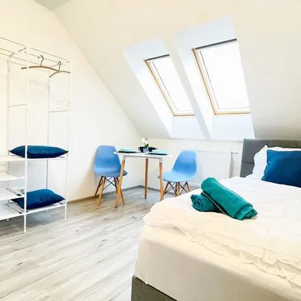 Rent this 5 bed apartment on Werner-Hilpert-Straße 18 in 34117 Kassel, Germany