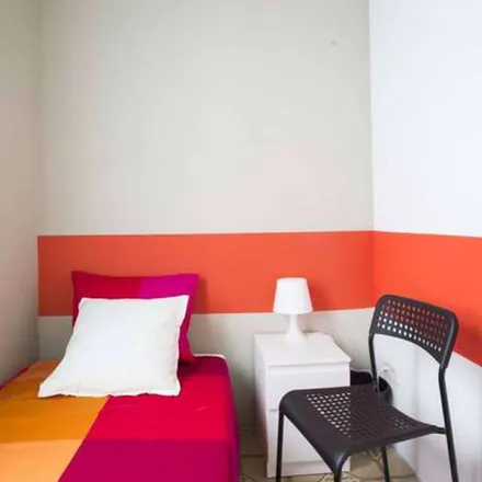 Rent this 8 bed apartment on Carrer de Muntaner in 412, 08001 Barcelona