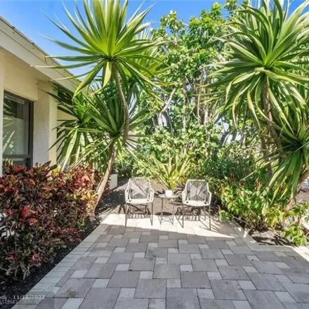 Image 4 - 2975 Coral Shores Drive, Fort Lauderdale, FL 33306, USA - House for sale