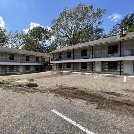 Image 2 - 3827 Mosley Avenue, Jackson, MS 39206, USA - House for sale