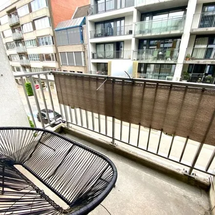 Rent this 2 bed apartment on Tolpoortstraat 71 in 9800 Deinze, Belgium