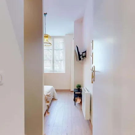 Rent this 1 bed apartment on 8 Rue Mi-Carême in 42000 Saint-Étienne, France