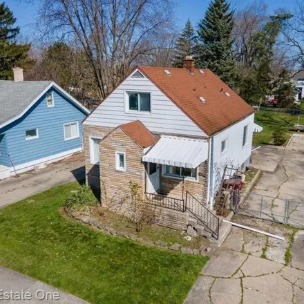 Image 1 - 8457 Central Street, Center Line, Macomb County, MI 48015, USA - House for sale