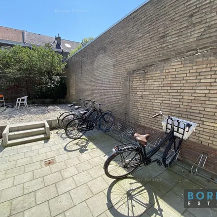 Rent this 1 bed apartment on Statensingel 149 in 6211 PP Maastricht, Netherlands