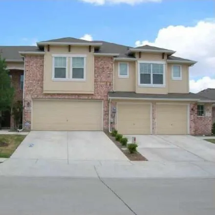 Rent this 3 bed townhouse on 10395 Darkwood Drive in Frisco, TX 75035